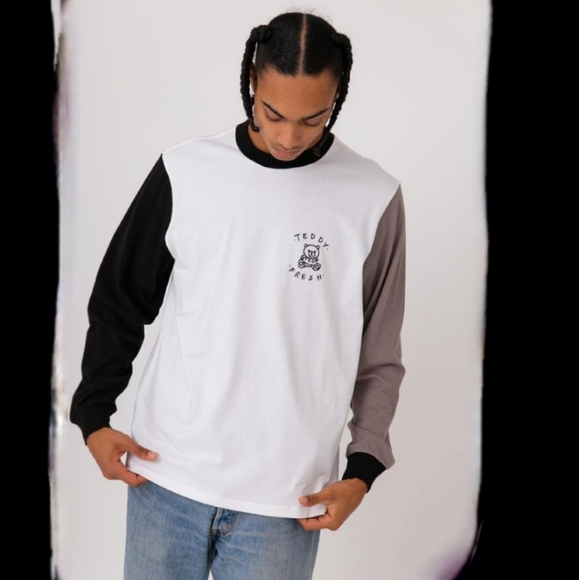 Long Sleeve Colorblock T-Shirt - Picture 9 of 9